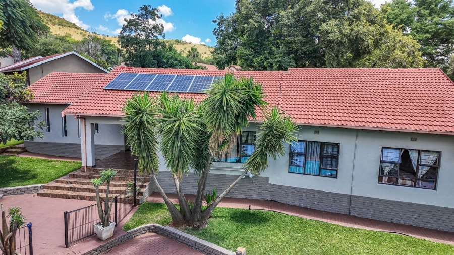 3 Bedroom Property for Sale in Safari Gardens North West